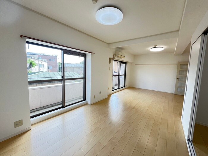 物件内観写真8　(居室)