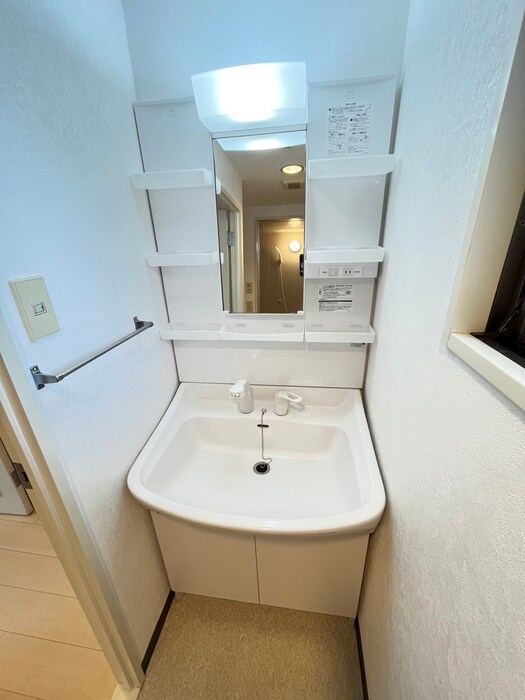 物件内観写真14　(洗面)