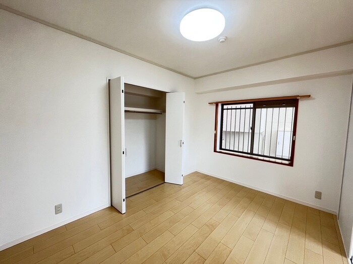 物件内観写真21　(居室)