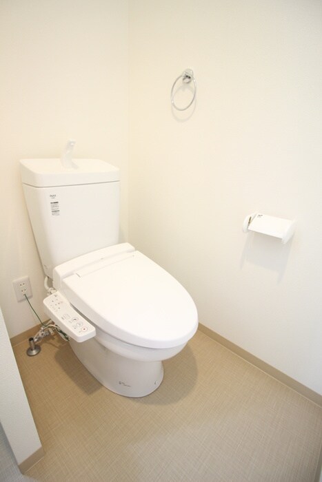 物件内観写真12　(トイレ)