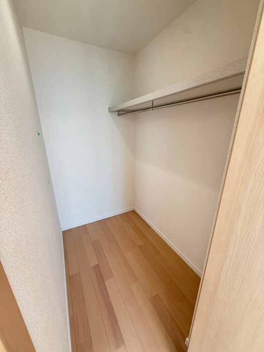 物件内観写真9　(収納)