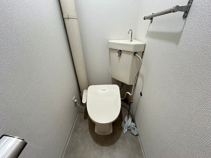 物件内観写真12　(トイレ)