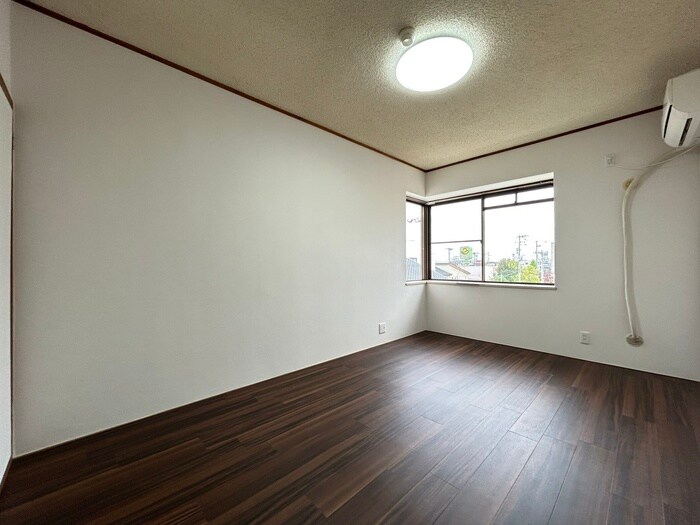 物件内観写真18　(居室)