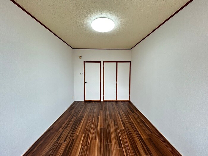 物件内観写真19　(居室)