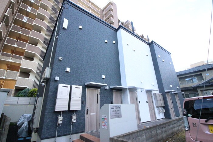 物件外観写真1　(外観写真)