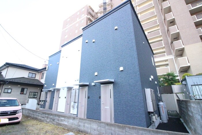 物件外観写真4　(外観写真)