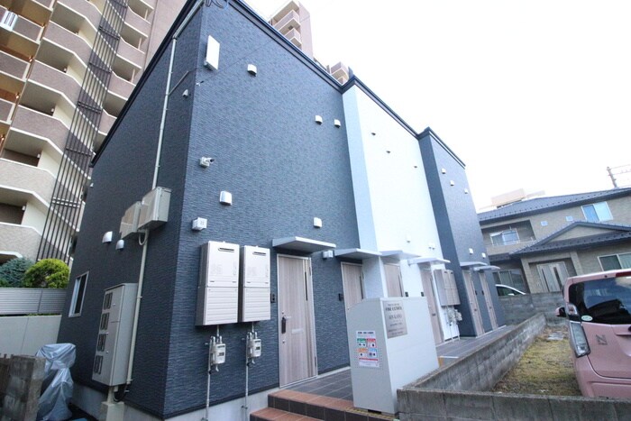 物件外観写真5　(外観写真)