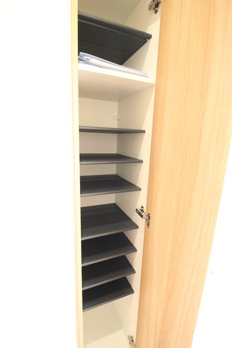 物件内観写真18　(靴箱)