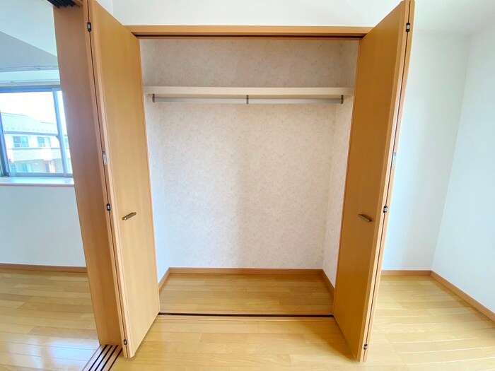 物件内観写真17　(収納)