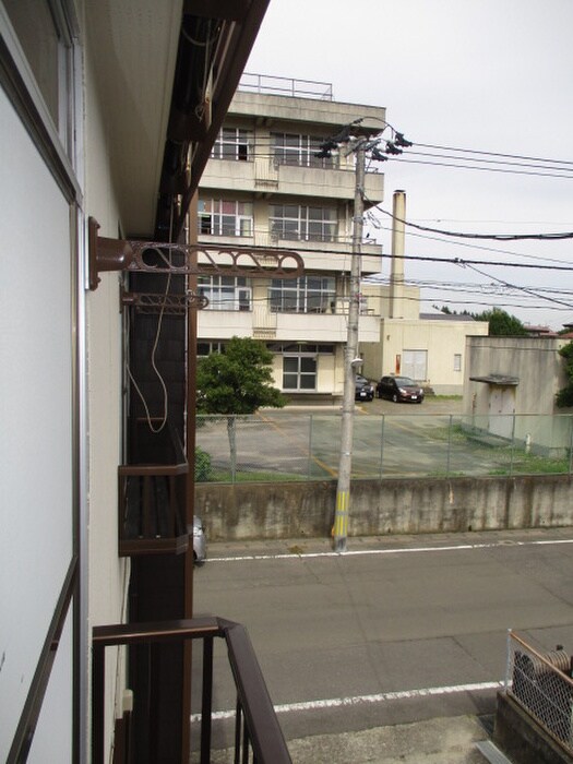 物件内観写真18　(室内からの展望)