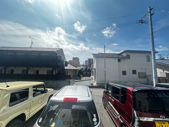 物件内観写真22　(室内からの展望)