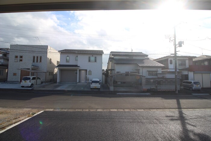 物件内観写真21　(室内からの展望)