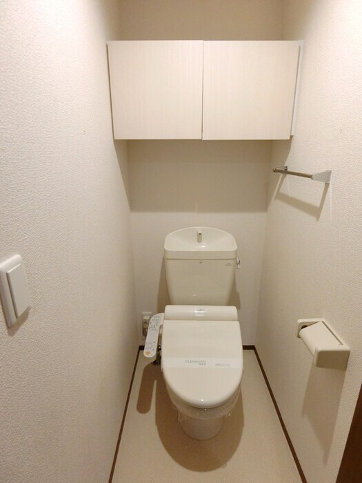 物件内観写真12　(トイレ)