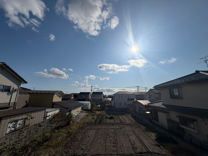 物件内観写真21　(室内からの展望)