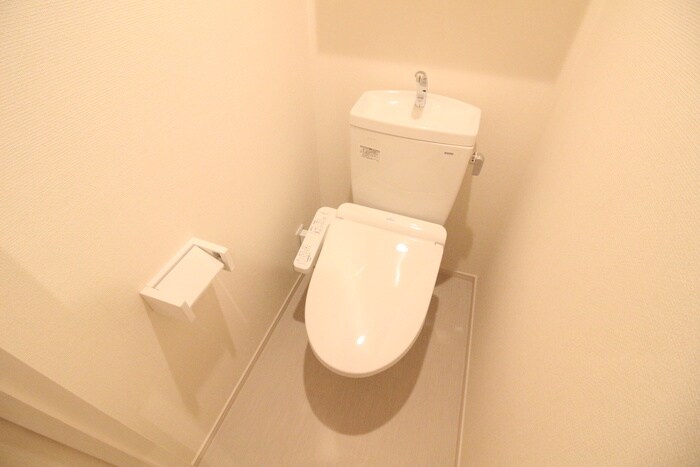 物件内観写真13　(トイレ)