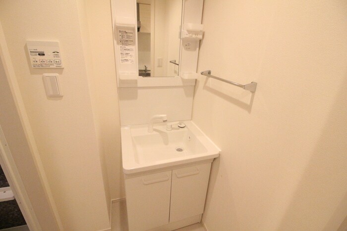 物件内観写真14　(洗面)