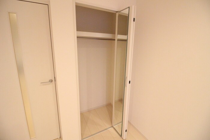 物件内観写真15　(収納)