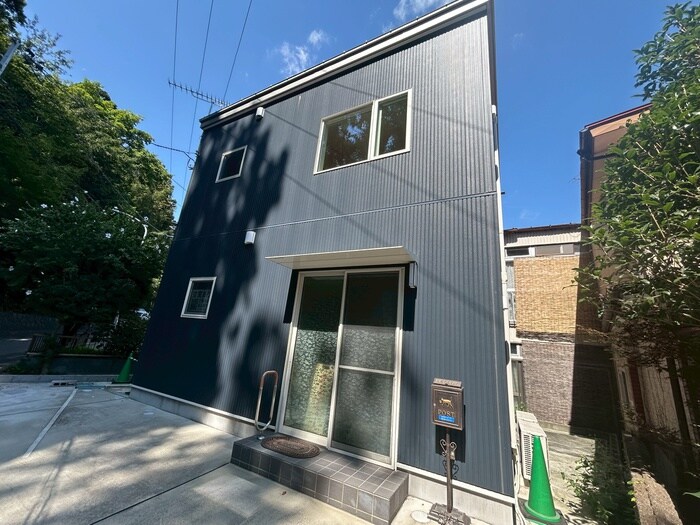 物件外観写真3　(建物設備)