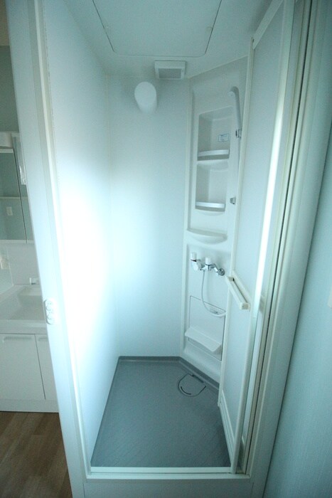 物件内観写真12　(バス／シャワールーム等)