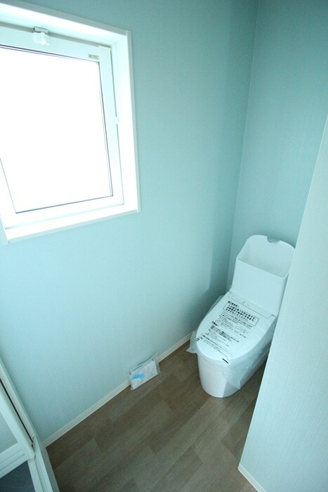 物件内観写真13　(トイレ)