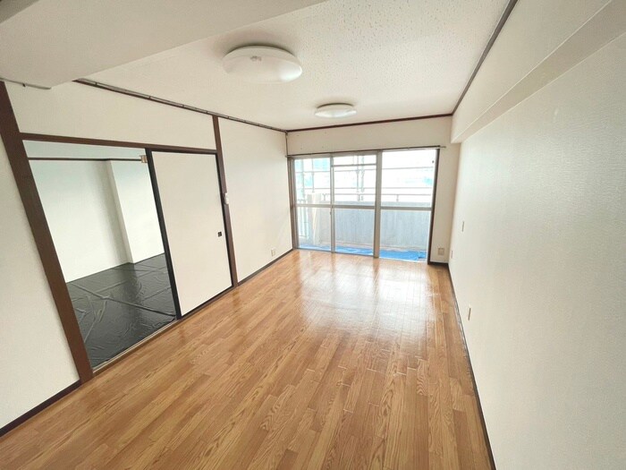 物件内観写真7　(居室)