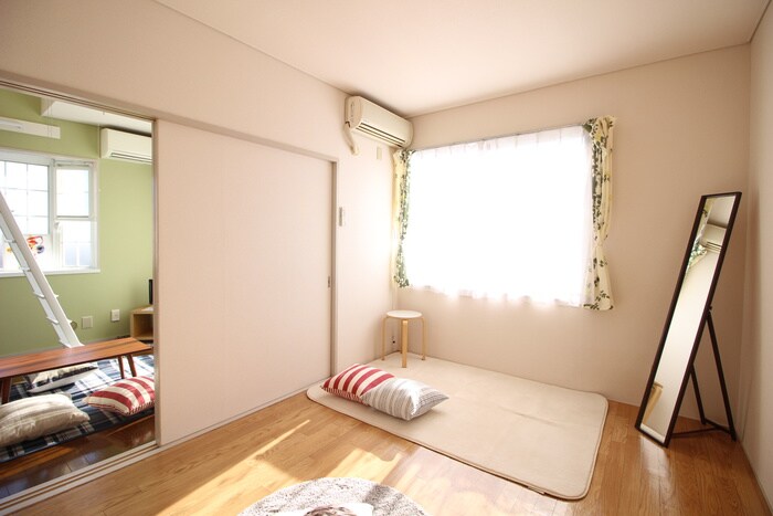 物件内観写真8　(居室)