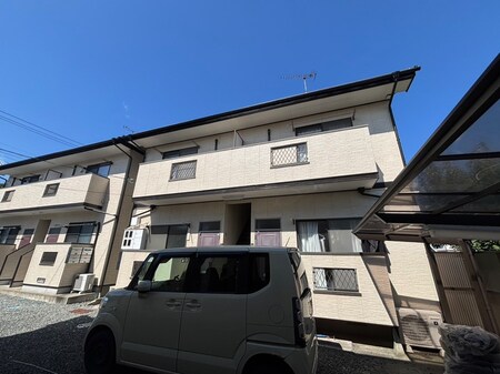 ホームズ　B棟外観写真