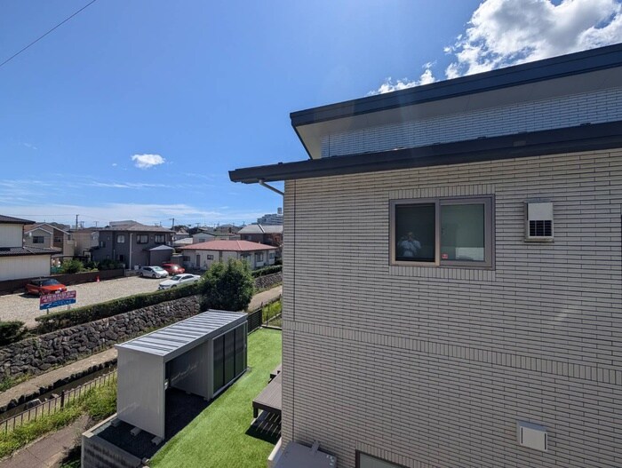 物件内観写真16　(室内からの展望)