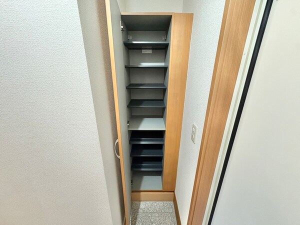靴箱