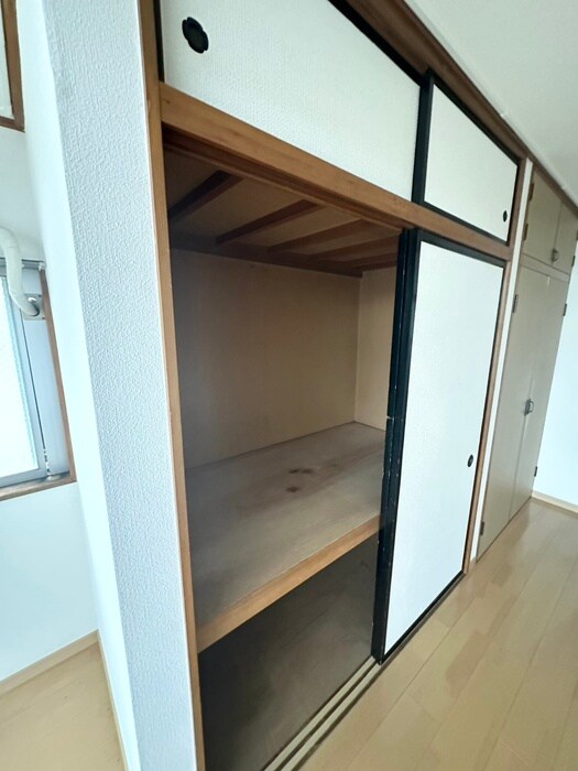 物件内観写真11　(収納)