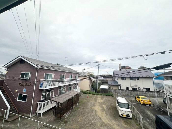 物件内観写真22　(室内からの展望)