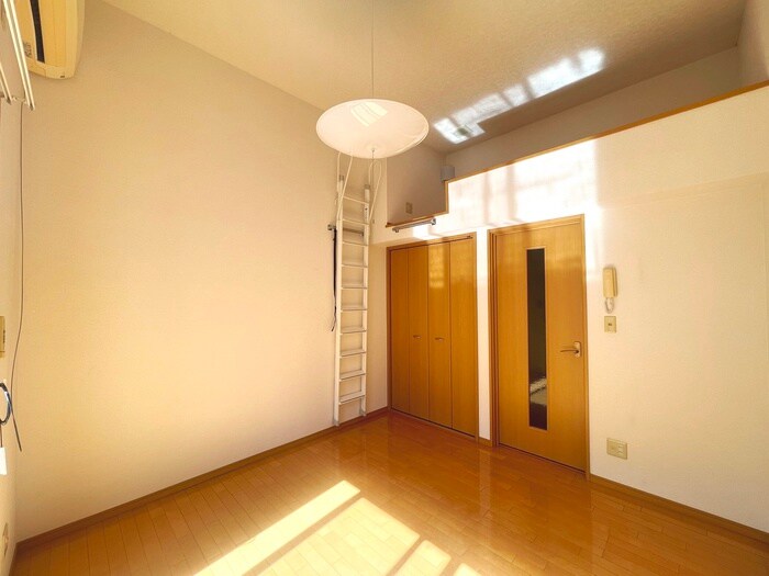 物件内観写真8　(居室)