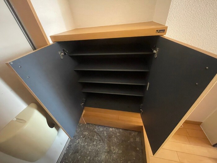 物件内観写真19　(靴箱)