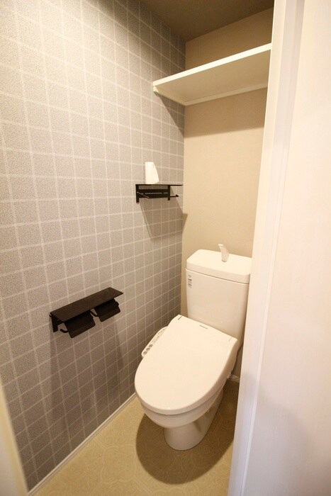 物件内観写真14　(トイレ)