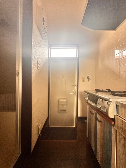 物件内観写真17　(廊下)