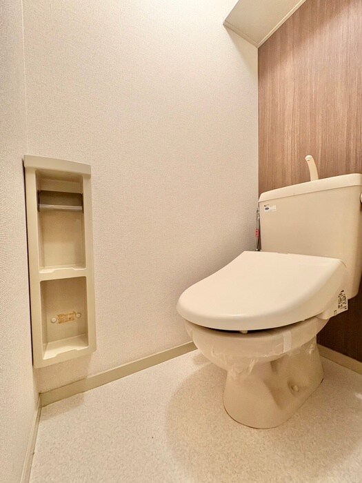 物件内観写真9　(トイレ)