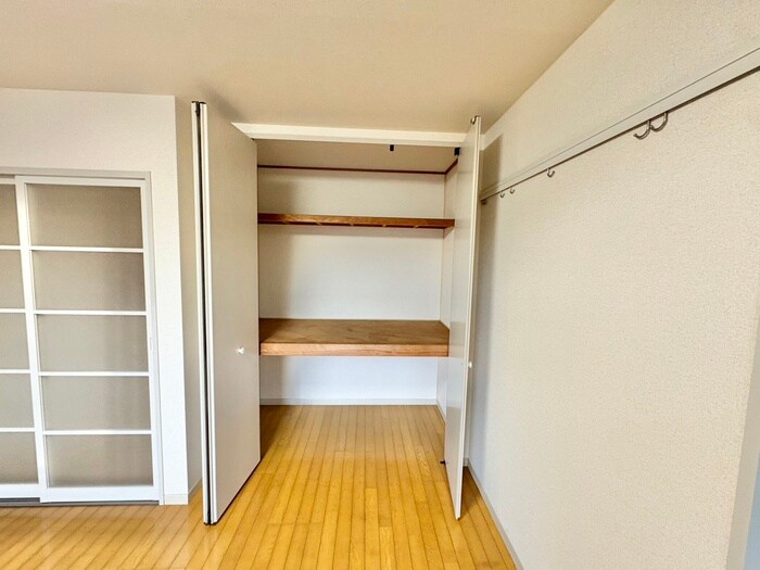 物件内観写真15　(収納)