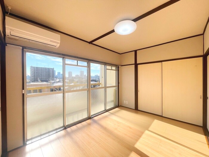 物件内観写真9　(居室)