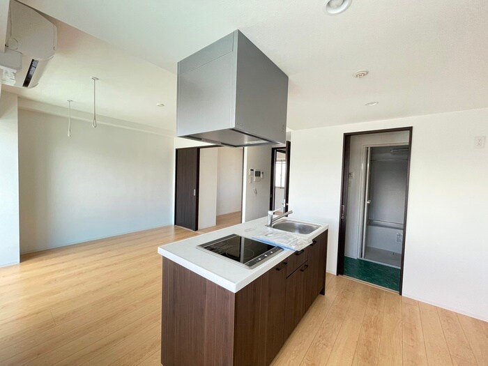 物件内観写真9　(居室)