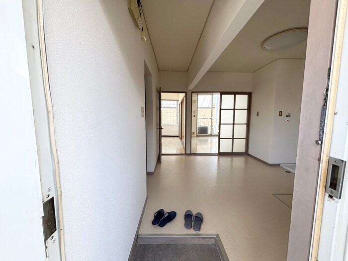 物件内観写真19　(廊下)