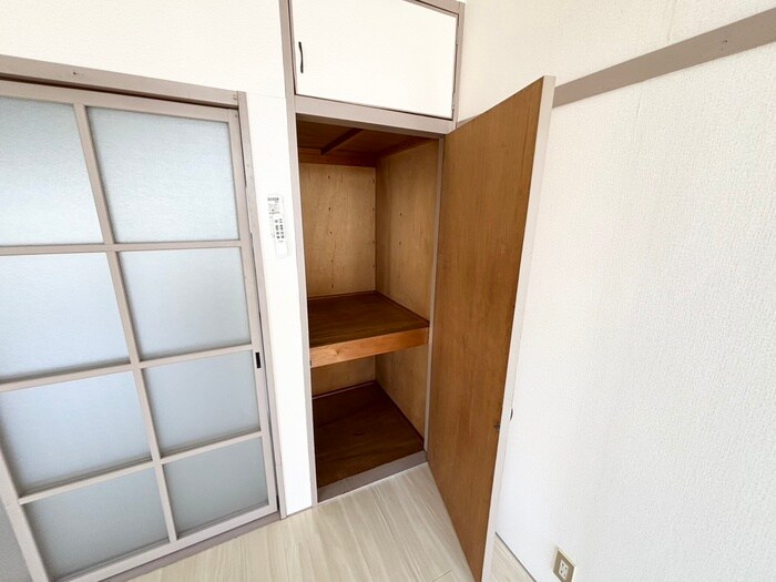 物件内観写真22　(収納)