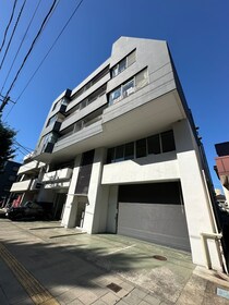 丸繁ビルの外観写真