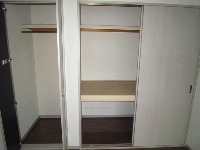物件内観写真14　(収納)