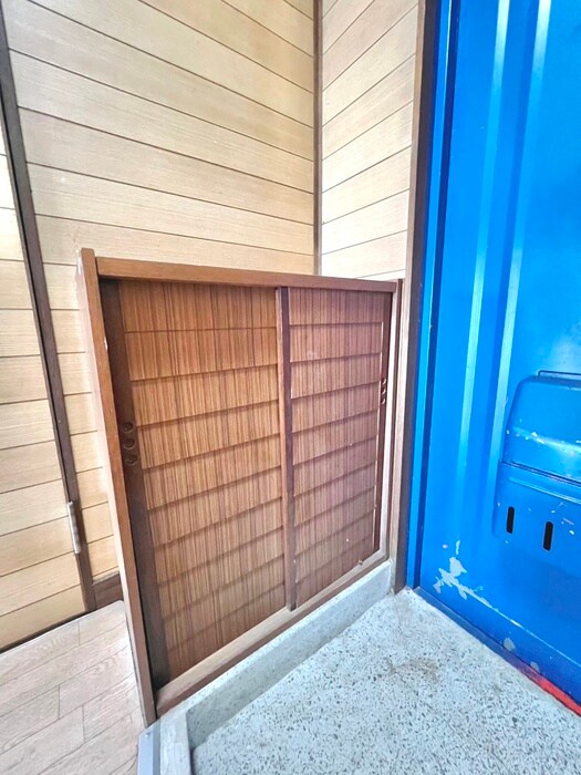 物件内観写真15　(靴箱)