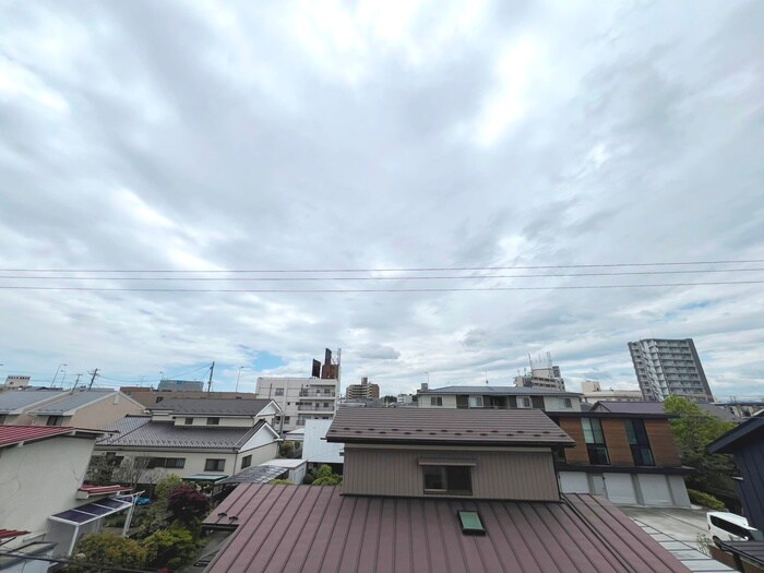 物件内観写真21　(室内からの展望)