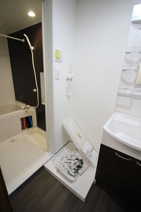 物件内観写真13　(洗濯機置場)