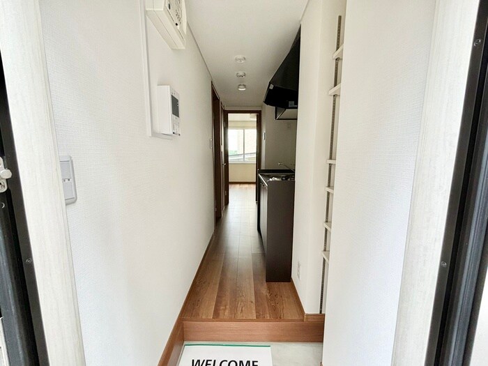 物件内観写真21　(廊下)
