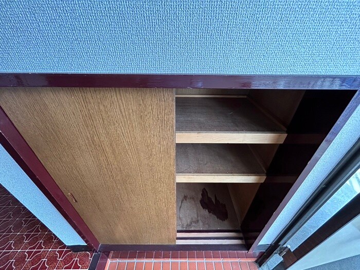 物件内観写真18　(靴箱)