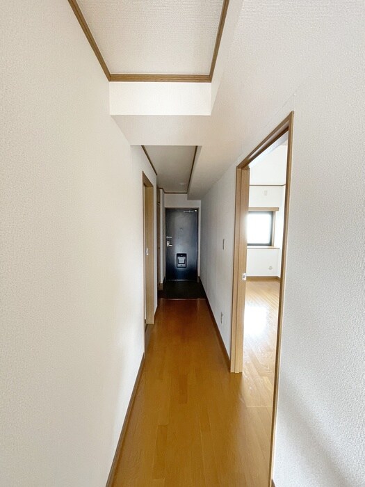 物件内観写真20　(玄関)