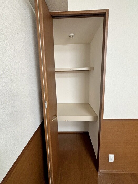 物件内観写真20　(収納)